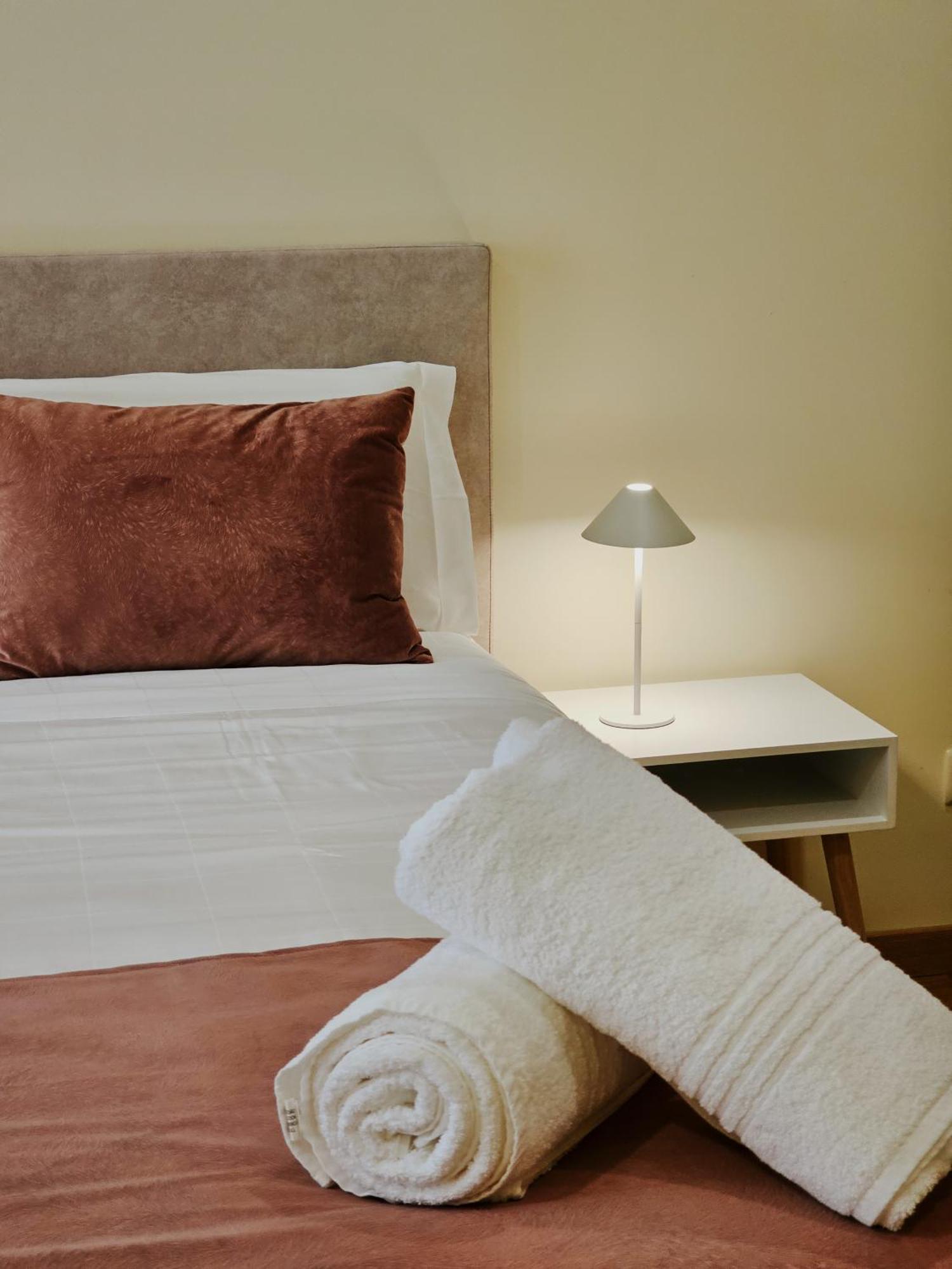 Juncao - Apartamentos Completos มีรันดา โด โดว์โร ภายนอก รูปภาพ